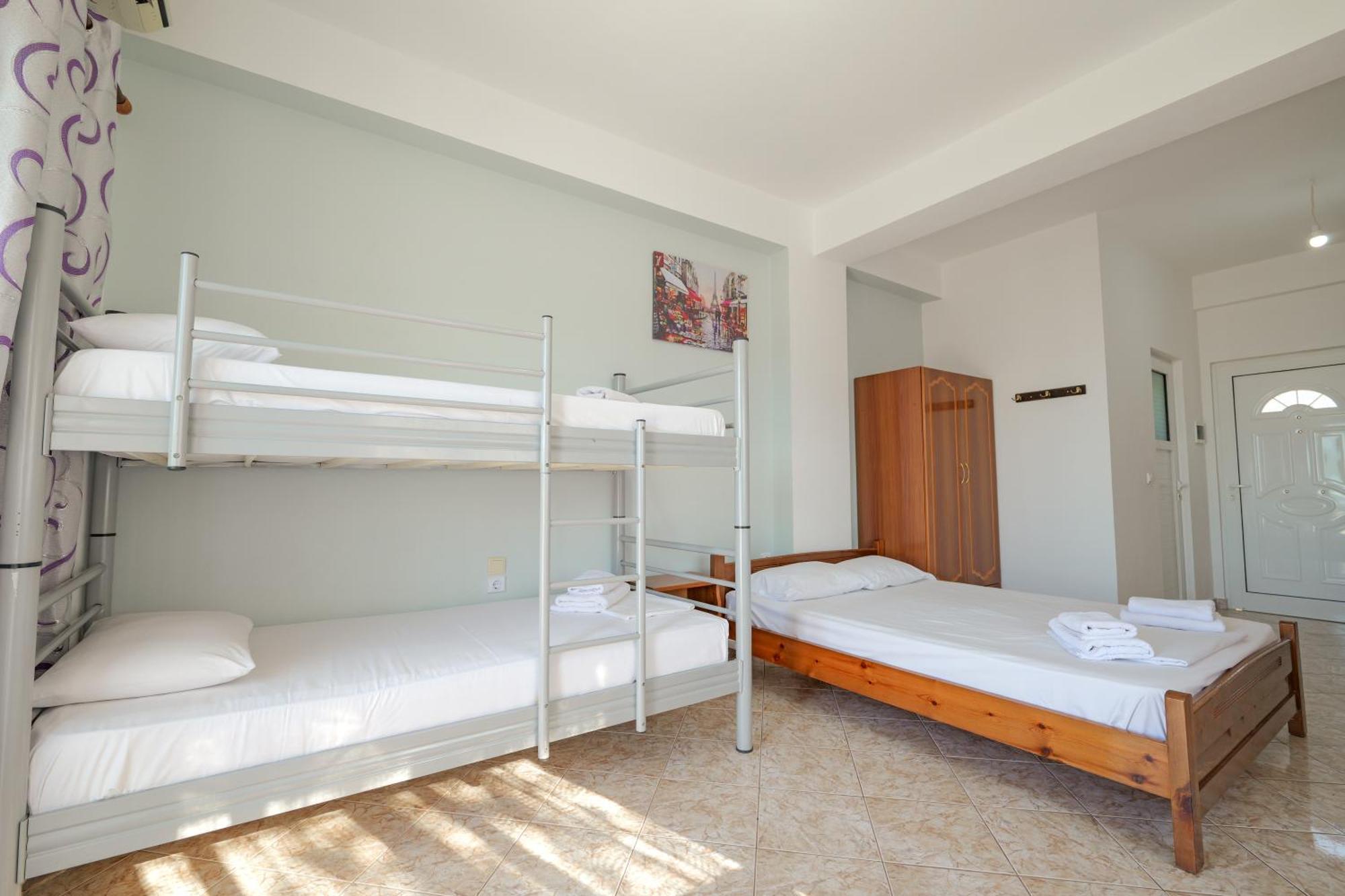 Seaview Apartaments Ksamil Bagian luar foto