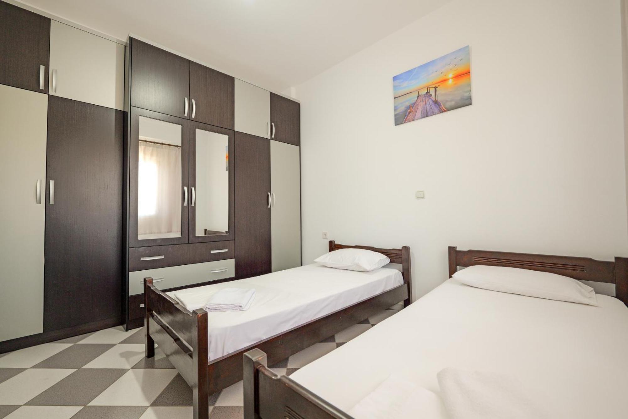 Seaview Apartaments Ksamil Bagian luar foto